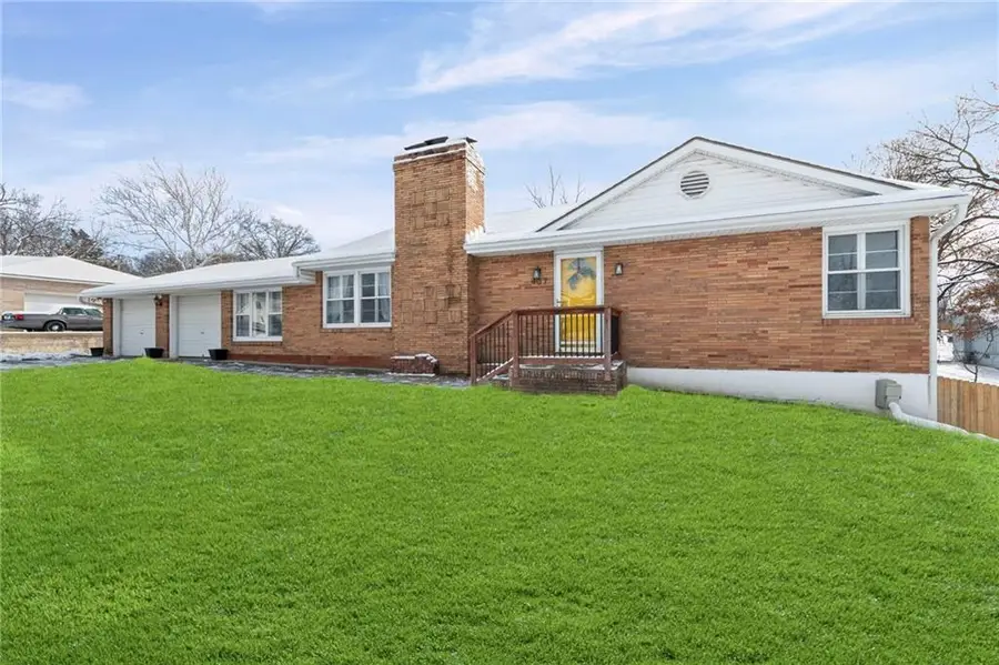 407 NE 61st Terrace, Kansas City, MO 64118 - Image #2