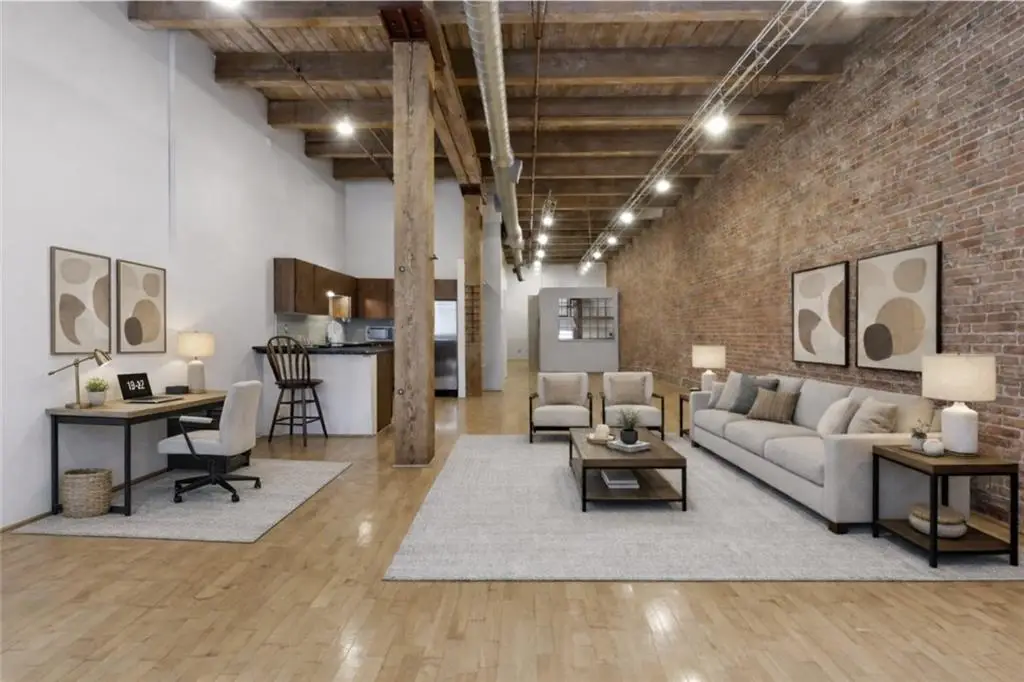 306 W 7 Street #203, Kansas City, MO 64105 - Image #1