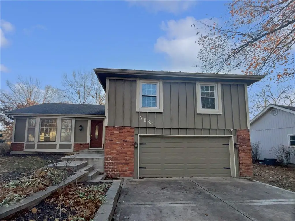 7821 N Overland Drive, Kansas City, MO 64151 - Image #1