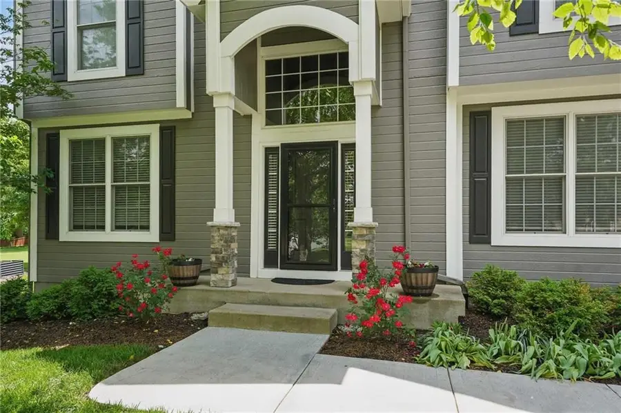 15763 W 154th Terrace, Olathe, KS 66062 - Image #2