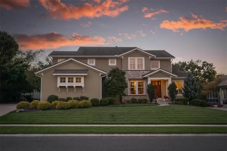 3208 W 154th Street, Overland Park, KS 66224 - Image #2