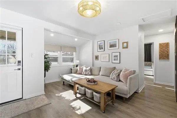 110 W 6th Street, Knob Noster, MO 65336