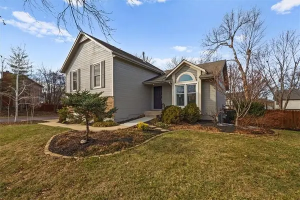 15778 Horton Street, Overland Park, KS 66223
