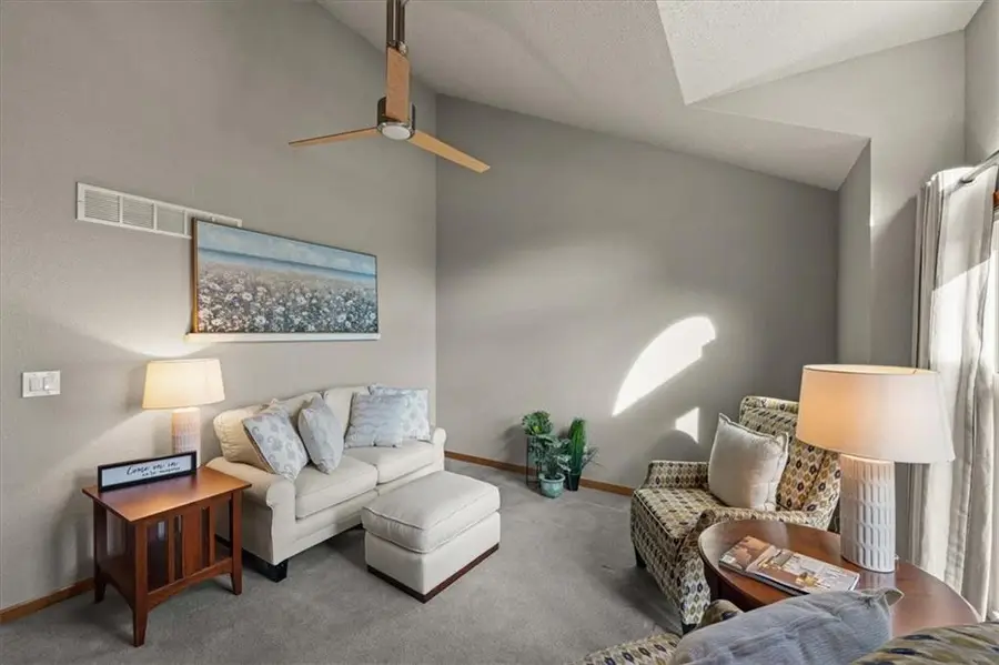 15778 Horton Street, Overland Park, KS 66223 - Image #2