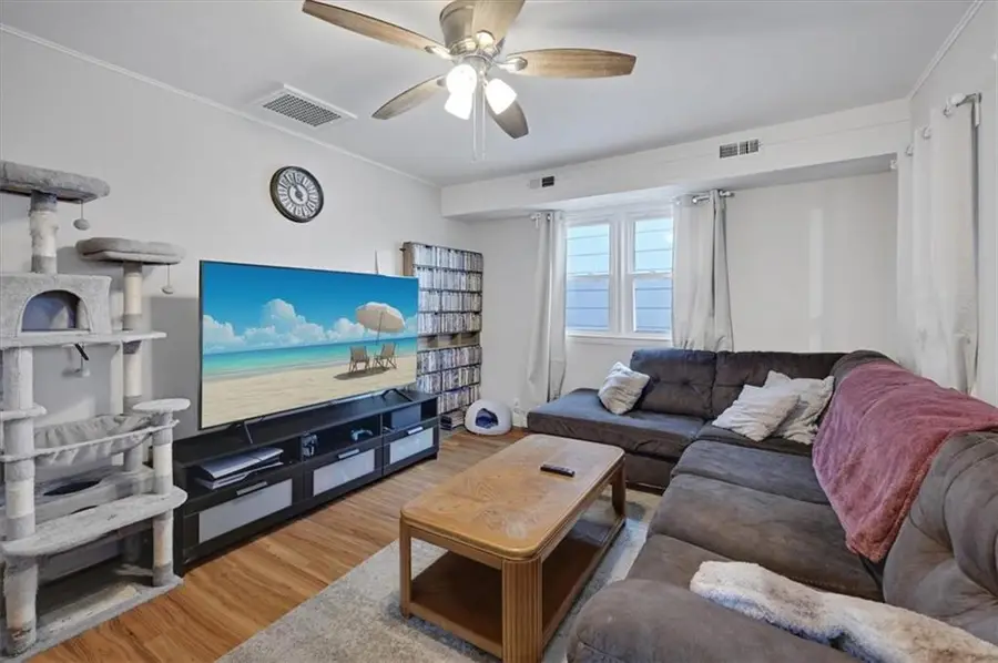 406 Ottawa Street, Leavenworth, KS 66048 - Image #2