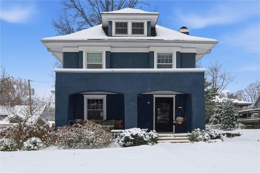 21 E 55th Terrace, Kansas City, MO 64113 - Image #1