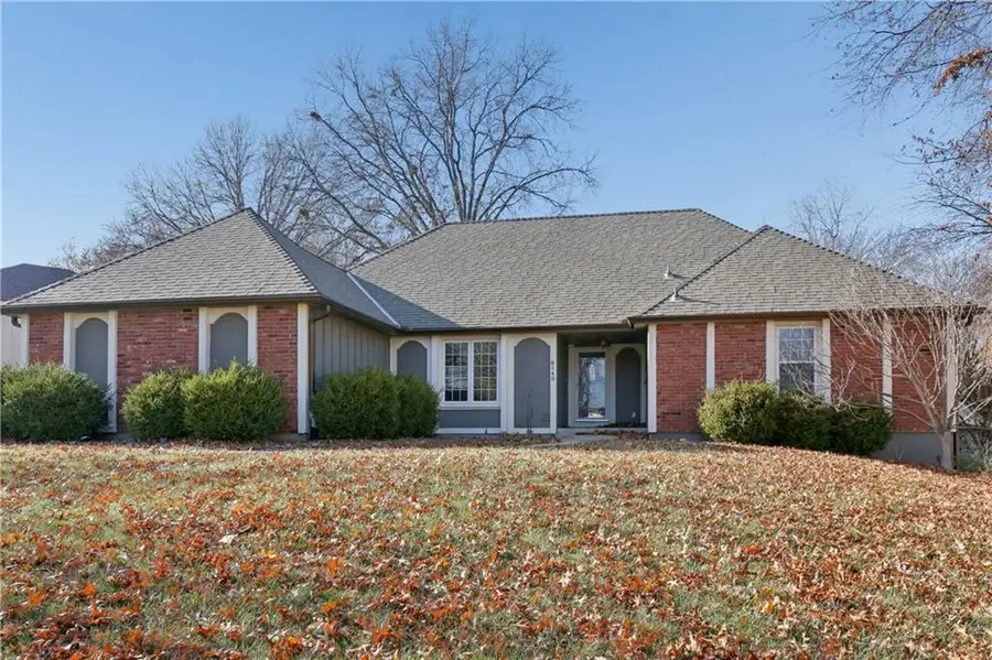 8148 NW Twin Oaks Drive, Kansas City, MO 64151 - Image #2