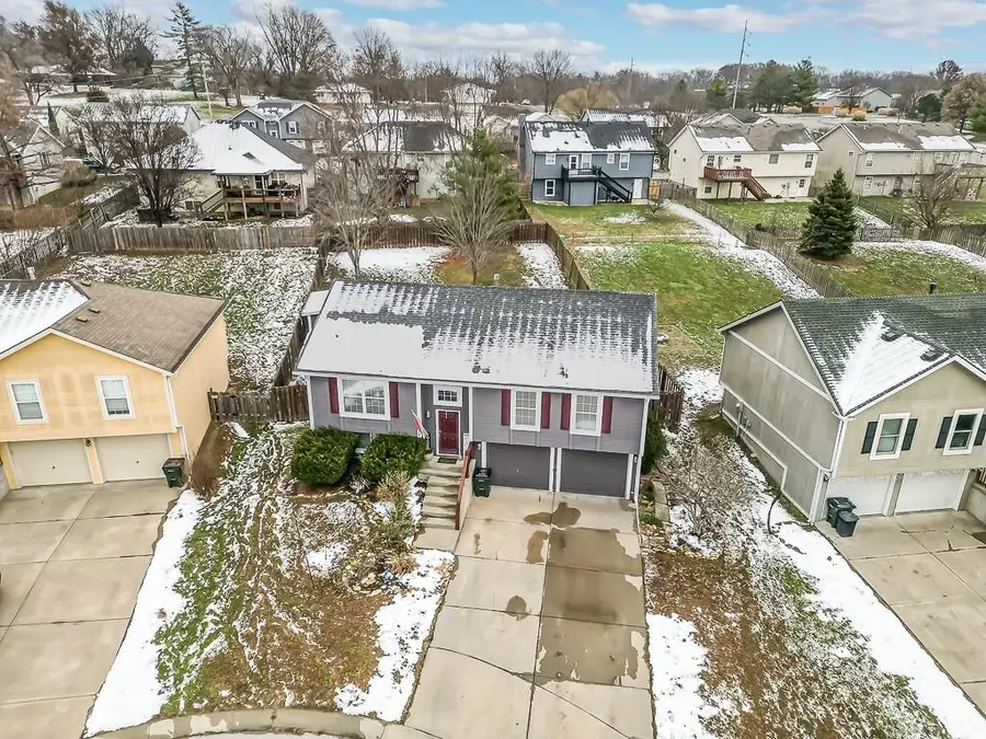 4411 Garland Street, Leavenworth, KS 66048 - #2