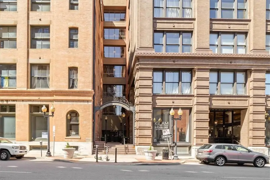 308 W 8th Street #712, Kansas City, MO 64105 - Image #2