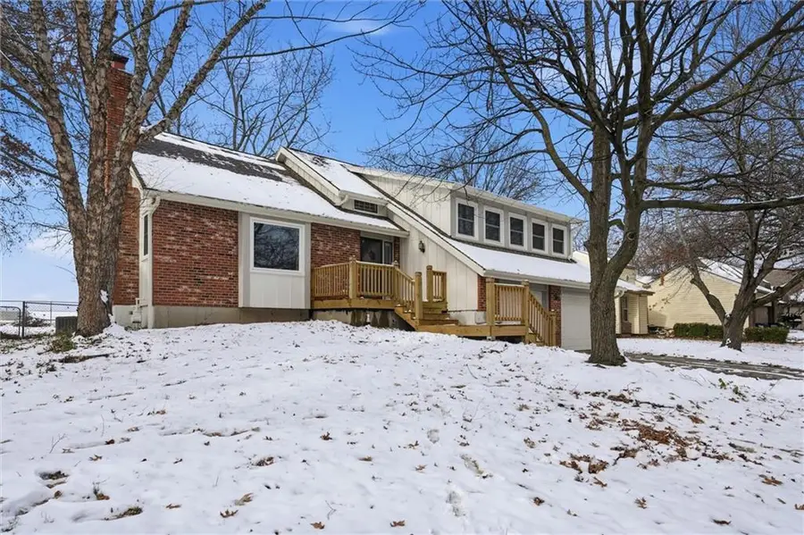 322 N Cherry Street, Gardner, KS 66030 - Image #3