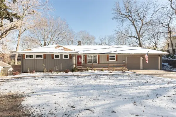 9325 Madison Avenue, Kansas City, MO 64114