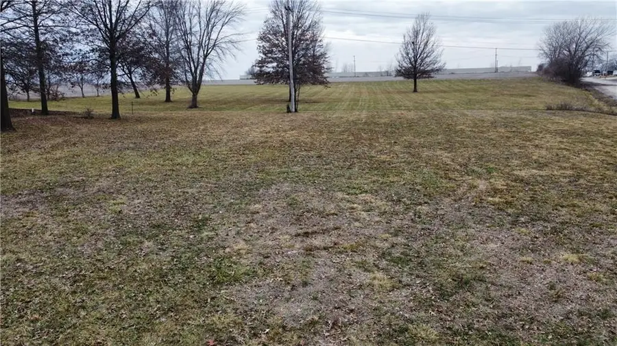 2406 Hwy 13 Boulevard, Higginsville, MO 64037 - Image #3