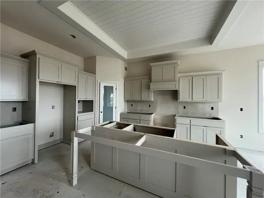 16928 S Brentwood Street, Olathe, KS 66062 - Image #3