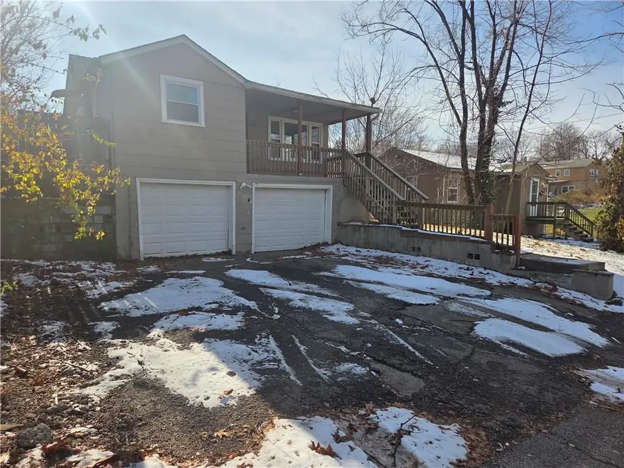 1017 E Smith Avenue, Independence, MO 64050 - Image #2