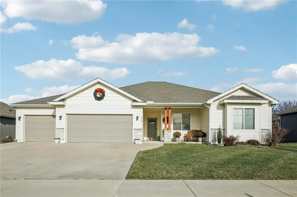 1219 W Adam Court, Ottawa, KS 66067 - Image #1
