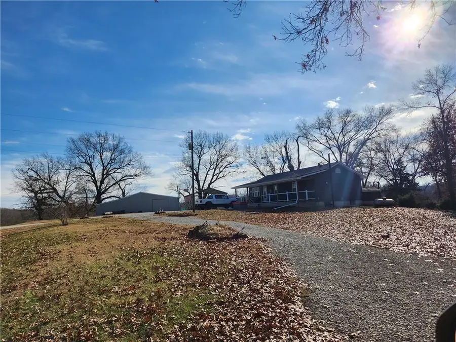 10010 NW 400 Road, Rockville, MO 64780 - Image #2