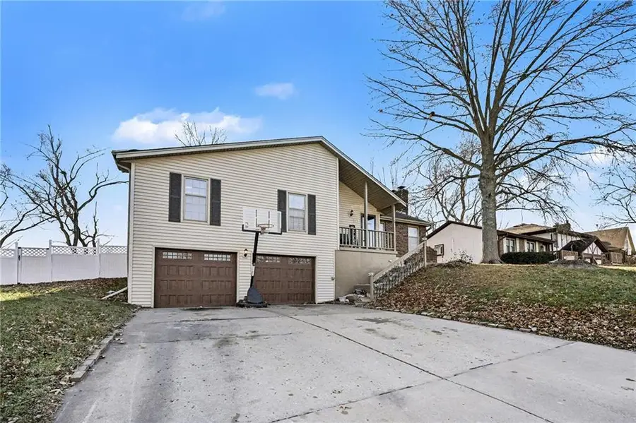4410 Rainbow Court, Saint Joseph, MO 64506 - Image #2
