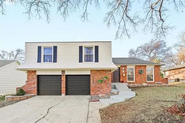 10432 Indiana Avenue, Kansas City, MO 64137