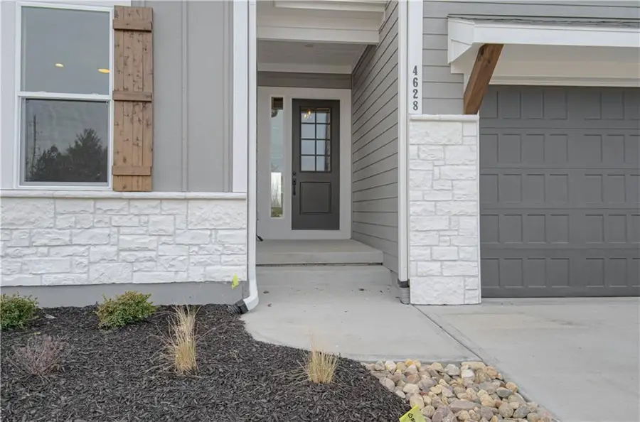 4628 SW Robinson Drive, Lees Summit, MO 64083 - Image #2