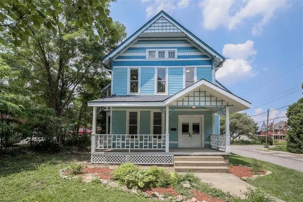 200 Garfield Avenue, Kansas City, MO 64124 - #1