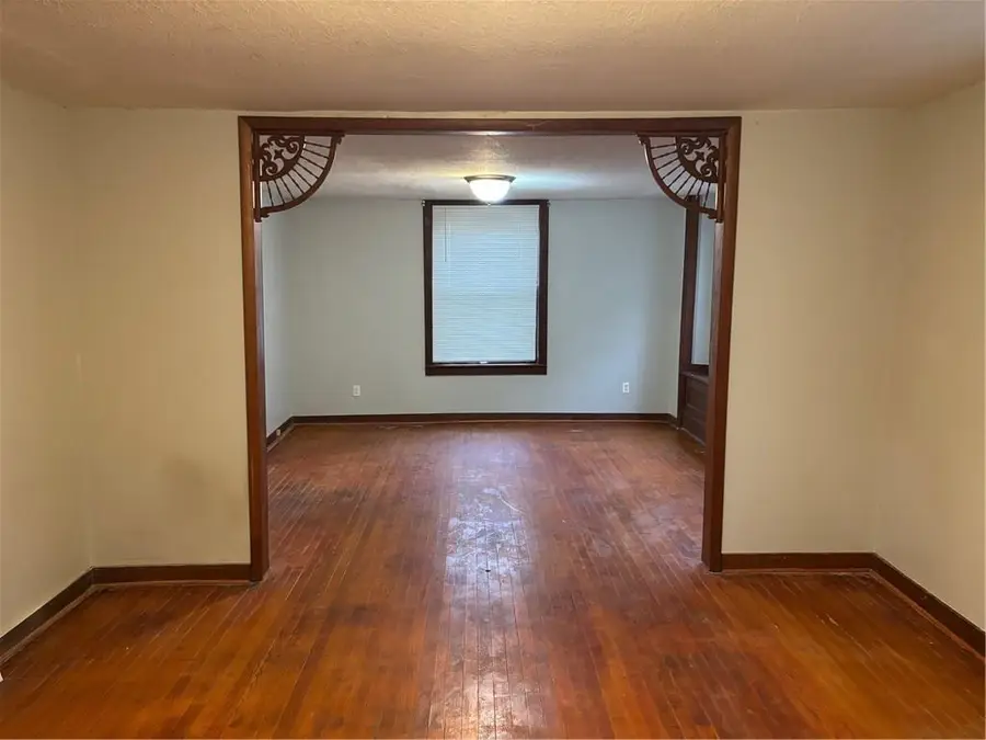 2423 S 12 Street, Saint Joseph, MO 64503 - Image #3