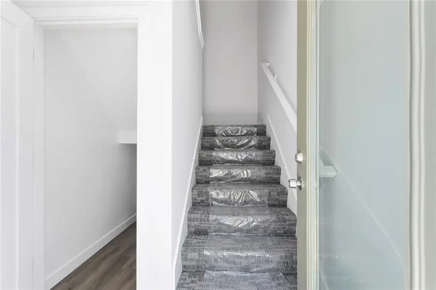 4523 Forest Avenue #B, Kansas City, MO 64110 - Image #3