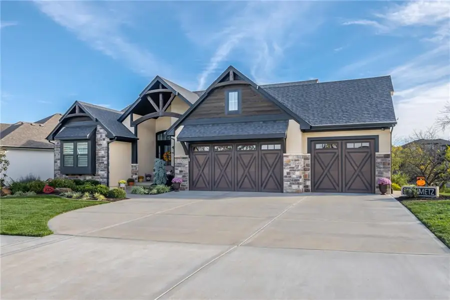 22525 W 87th Terrace, Lenexa, KS 66227 - #2