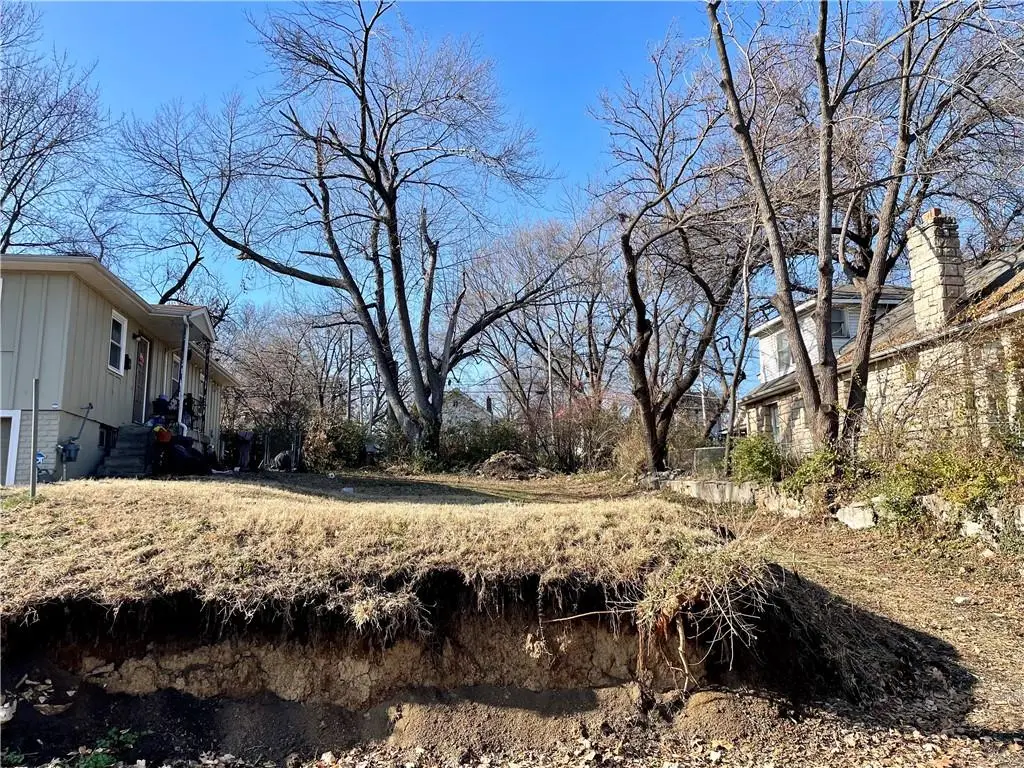 5436 Lydia Avenue, Kansas City, MO 64110 - Image #1