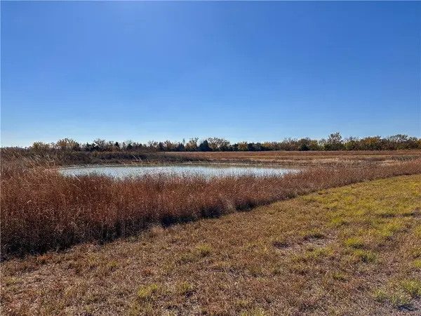 1251 25th Road, Lebo, KS 66839