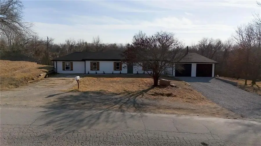 13207 NW 83rd Street, Kansas City, MO 64152 - #3