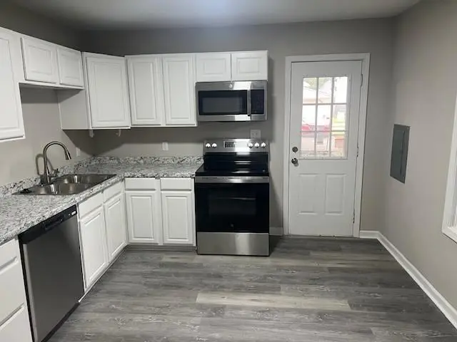 6507 Sherman Street, Saint Joseph, MO 64504 - Image #2