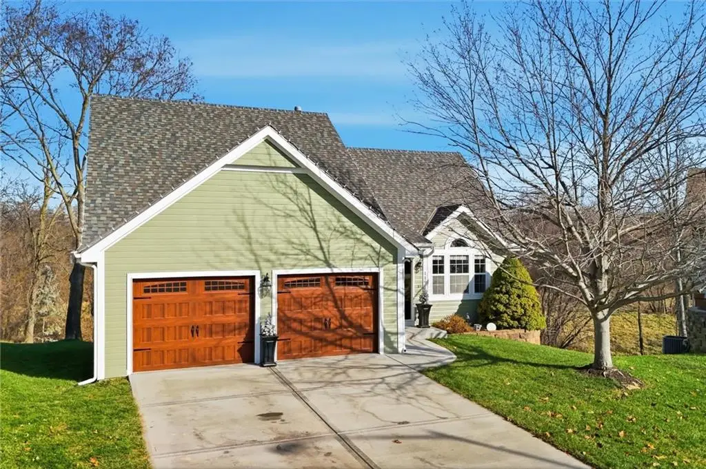 11910 N Charlotte Street, Kansas City, MO 64155 - Image #1