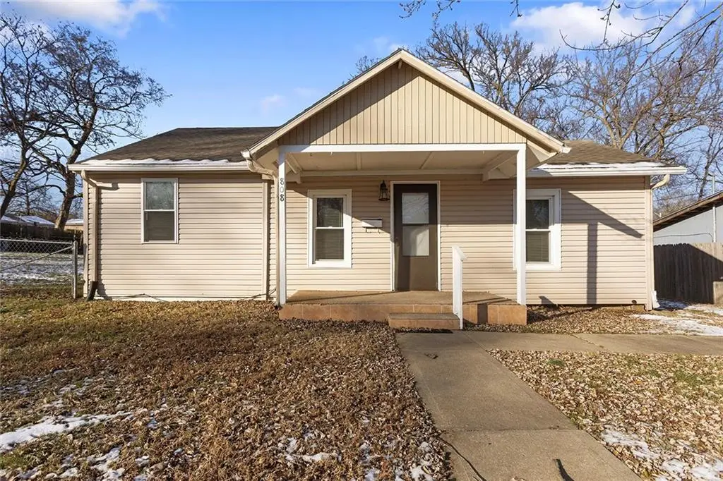 808 S Mills Street, Independence, MO 64050 - Image #1