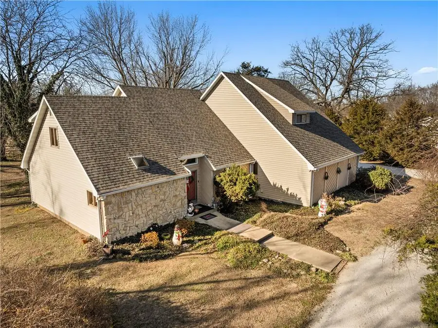 16800 S 1413 Road, Nevada, MO 64772 - Image #2