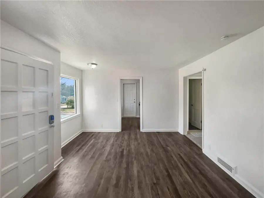 4444 N Chestnut Avenue, Kansas City, MO 64117 - Image #3