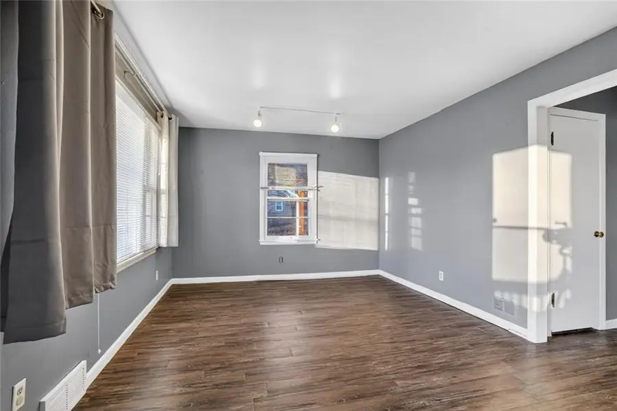 4011 N Bellefontaine Avenue, Kansas City, MO 64117 - Image #2
