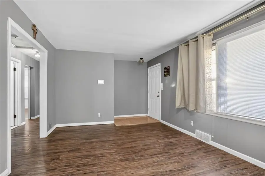 4011 N Bellefontaine Avenue, Kansas City, MO 64117 - Image #3