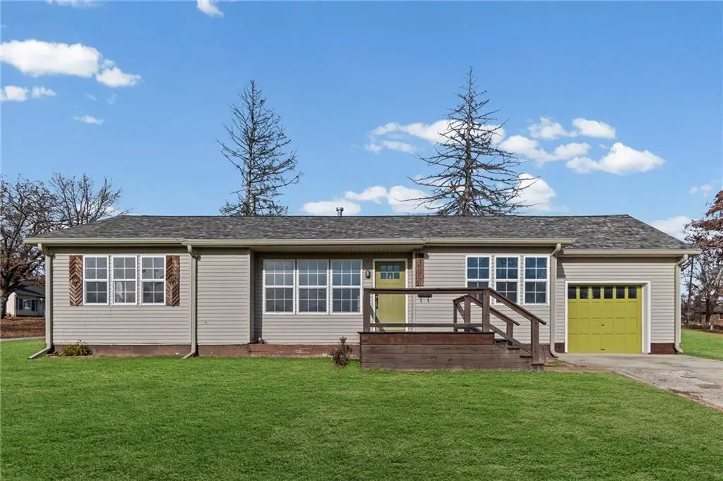 514 SW 3rd St Terrace, Carrollton, MO 64633 - Image #1