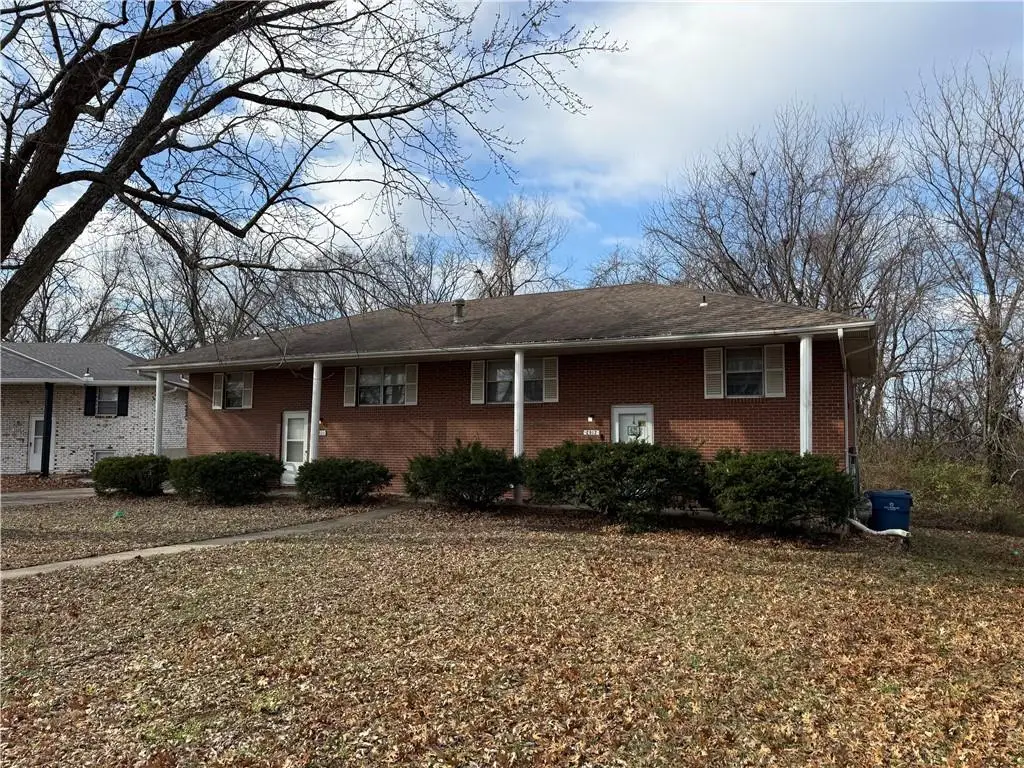 2910 N River Terrace, Independence, MO 64050 - Image #1