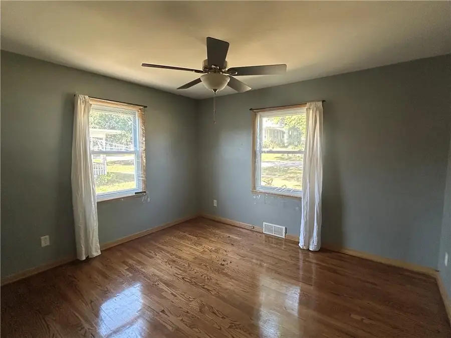 824 Garden Street, Saint Joseph, MO 64504 - Image #3