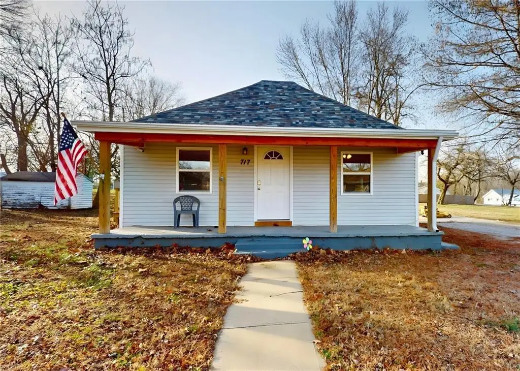 717 N Adams Street, Nevada, MO 64772 - Image #1
