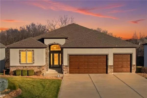 1808 NE Parks Summit Boulevard, Lee's Summit, MO 64064