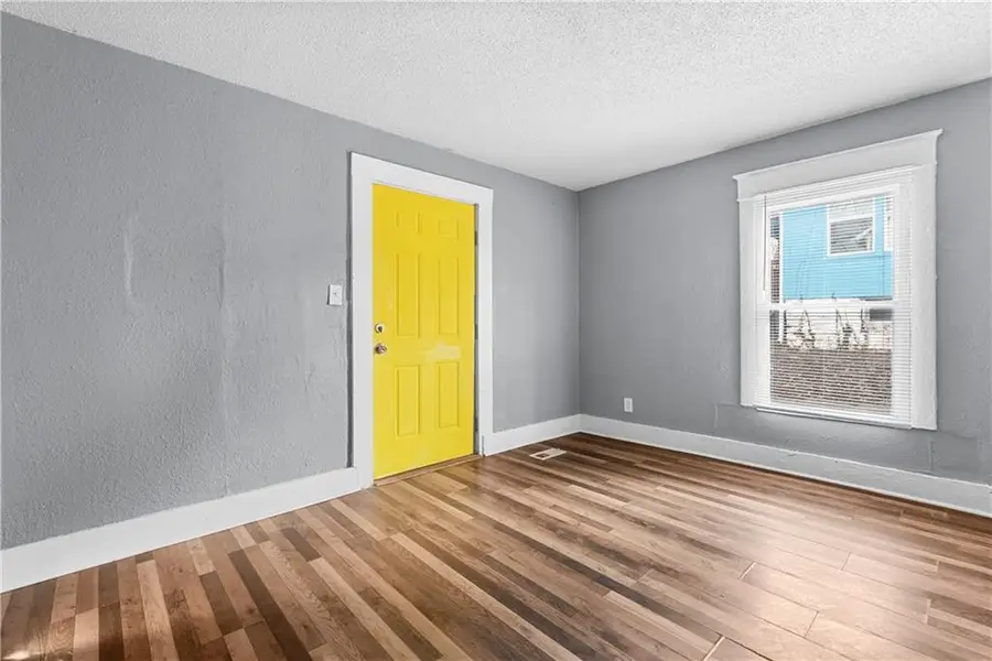 7908 Euclid Avenue, Kansas City, MO 64132 - #3