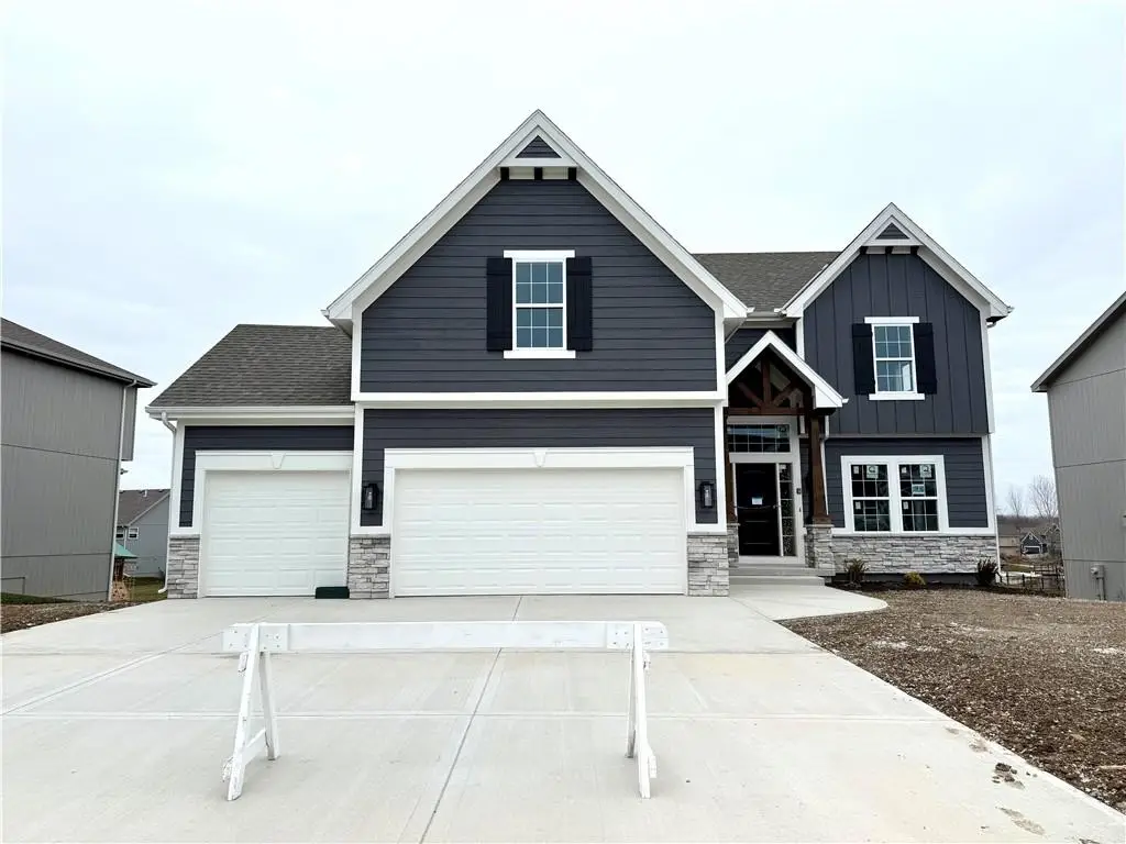 11803 N Bellaire Avenue, Kansas City, MO 64156 - Image #1