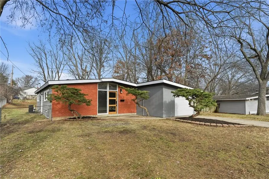 1204 NE 67th Street, Kansas City, MO 64118 - Image #3