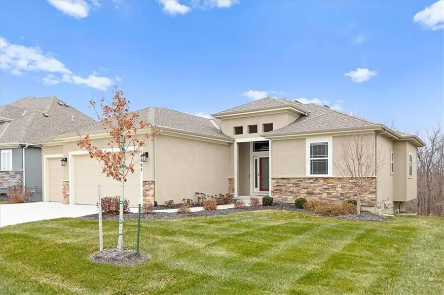 14462 Aurora Lane, Basehor, KS 66007 - Image #2