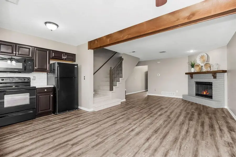 228 SW Pinetree Lane, Lees Summit, MO 64063 - Image #2