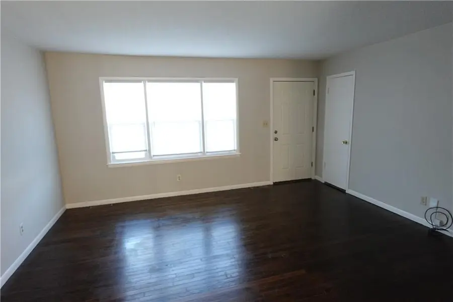 503 W Colonel Drive, Independence, MO 64050 - Image #2