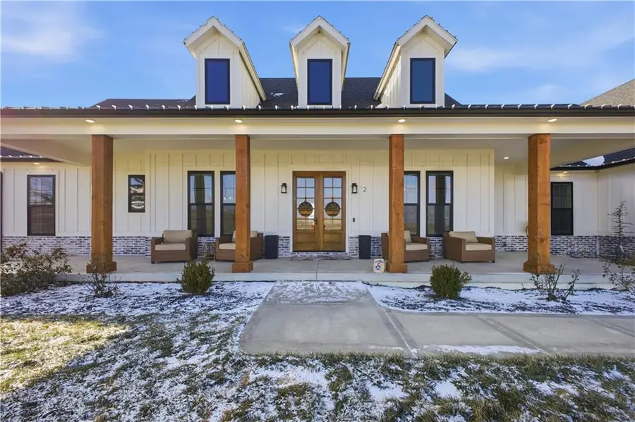 2 SE Woodview Road, Saint Joseph, MO 64507 - Image #3