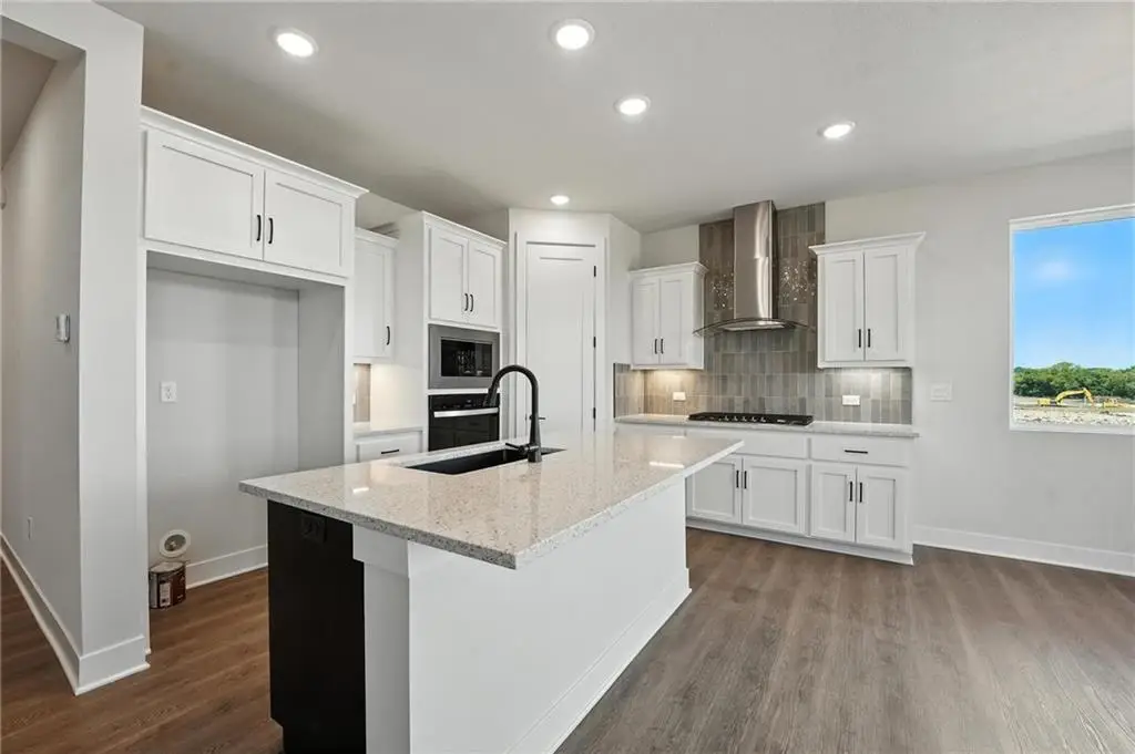 1711 NW 105th Street, Kansas City, MO 64155 - Image #1